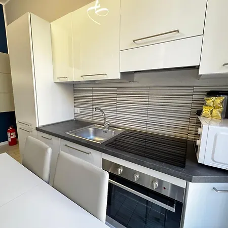 Apartament Kibilu - Via Puricelli Mediolan